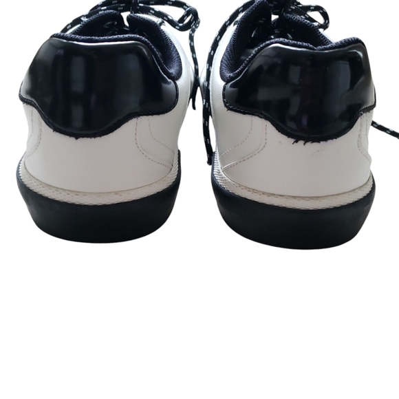 Guess Classic White and Black Sneakers - Picture 5 of 6
